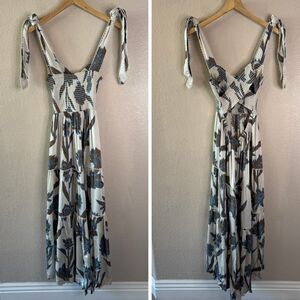 NEW Omika Lana Maxi Dress Women Large Ivory Brown Floral Print Smocked Crossback